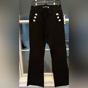 Large Petite Beta Brand dress yoga pants 6 button front. Black.